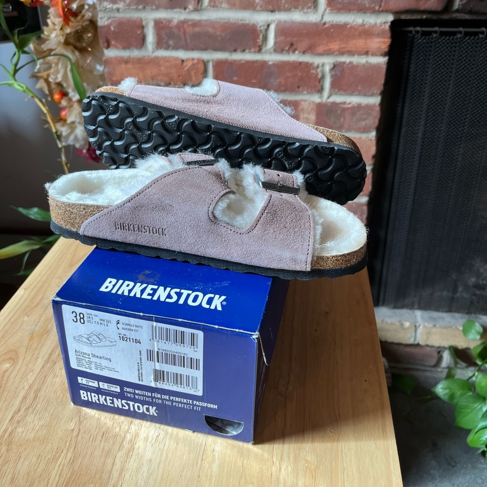 NWT Arizona Shearling Soft Mauve Birkenstocks